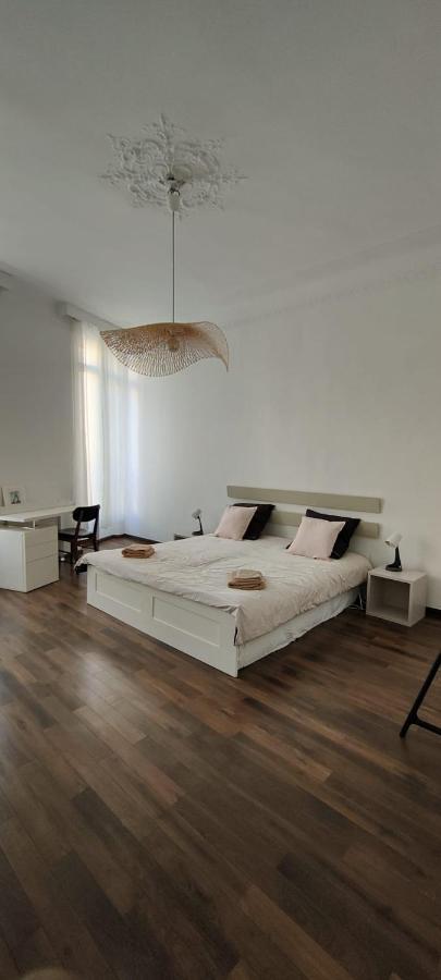 Grand Appartement Centre Ville มาร์กเซย ภายนอก รูปภาพ